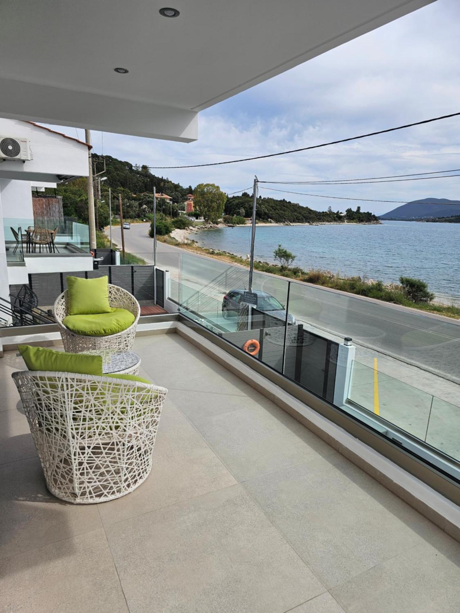 Dimitra'S Paradise Villa Лигия Экстерьер фото